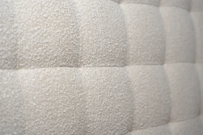 Tête de lit 135 cm Capitonnée - Tissu Bouclette Beige Clair